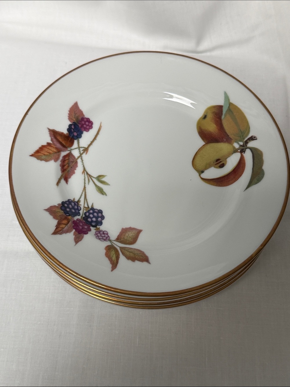 4 Royal Worcester Evesham Gold Bread & Butter Plates Discontinued England